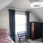 Lincoln Manor - Newly Renovated, 1Mile From Phl Airport And Sports Stadiums