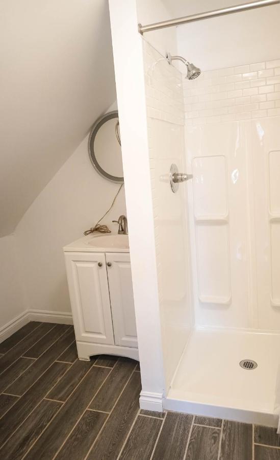 Apartment Lincoln Manor - Newly Renovated, 1mile From Phl Airport And Sports Stadiums